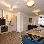 Rest - Sleeps 5 Great Location