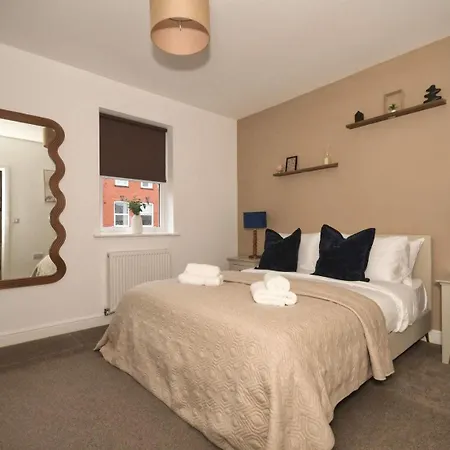 Holiday home Rest - Sleeps 5 Great Location *